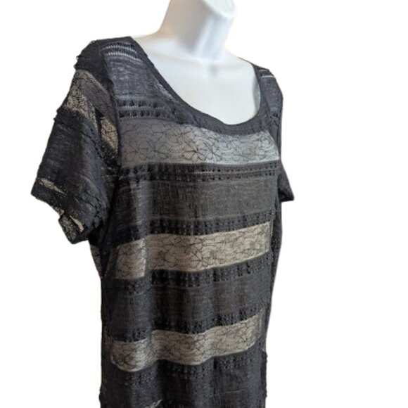 Short Sleeve Black Lace Overlay Dress Size 16 Wide - Picture 3 of 7